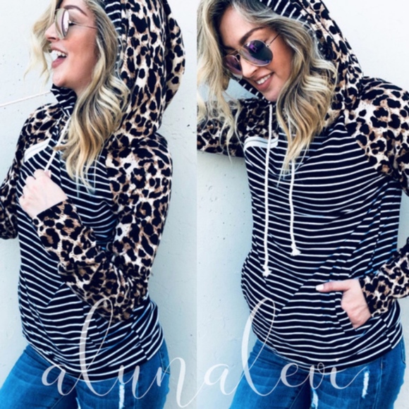 Tops - SHANTELL Stripes Leopard print Long Sleeve Hoodie